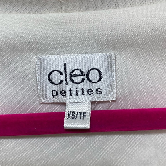 Y2K CLEO TOP - Picture 3 of 3